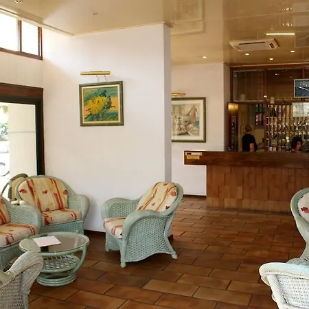 Castel Vecchio Hotel 3*
