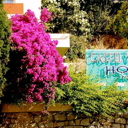 Castel Vecchio מלון 3*