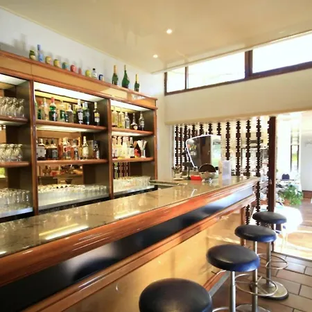 מלון Castel Vecchio 3*