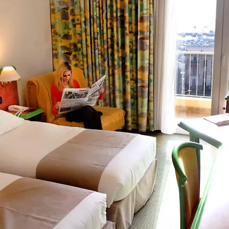 Castel Vecchio מלון