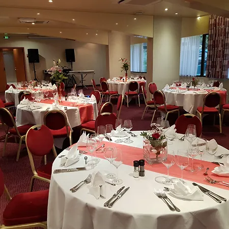 Castel Vecchio מלון אז'אקסיו