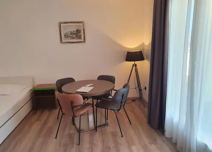 Castel Vecchio 3* Ajaccio (Corsica)